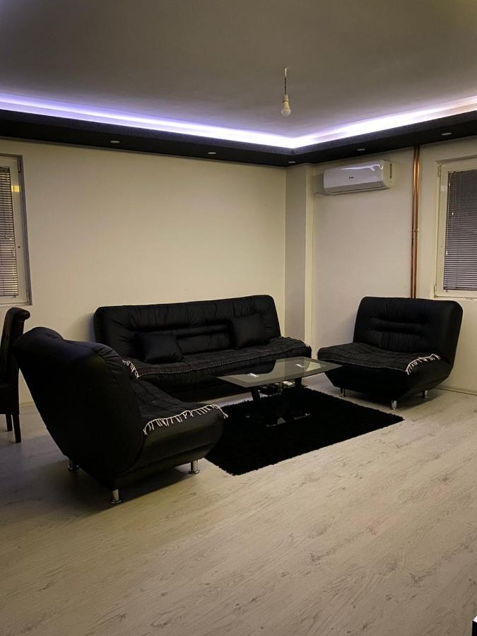 Talija Lux Jagodina Apartment Exterior foto